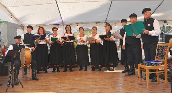 Koncert zespołu "Swojacy" z Niedrzwicy Kościelnej Koncert zespołu "Swojacy" z Niedrzwicy Kościelnej