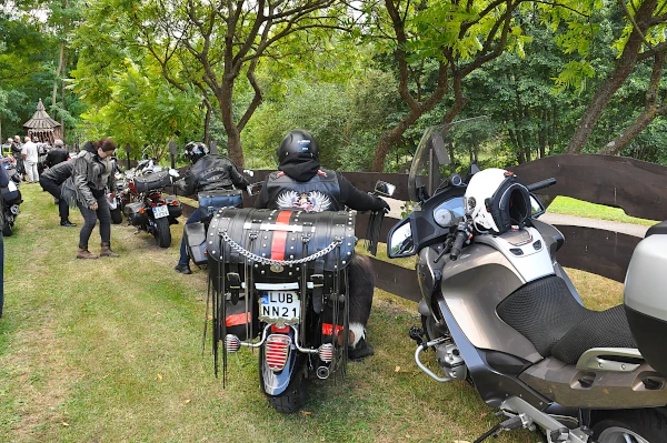 Motocykle na mecie zlotu