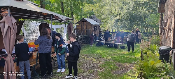 Ognisko dla drugiej grupy Ognisko